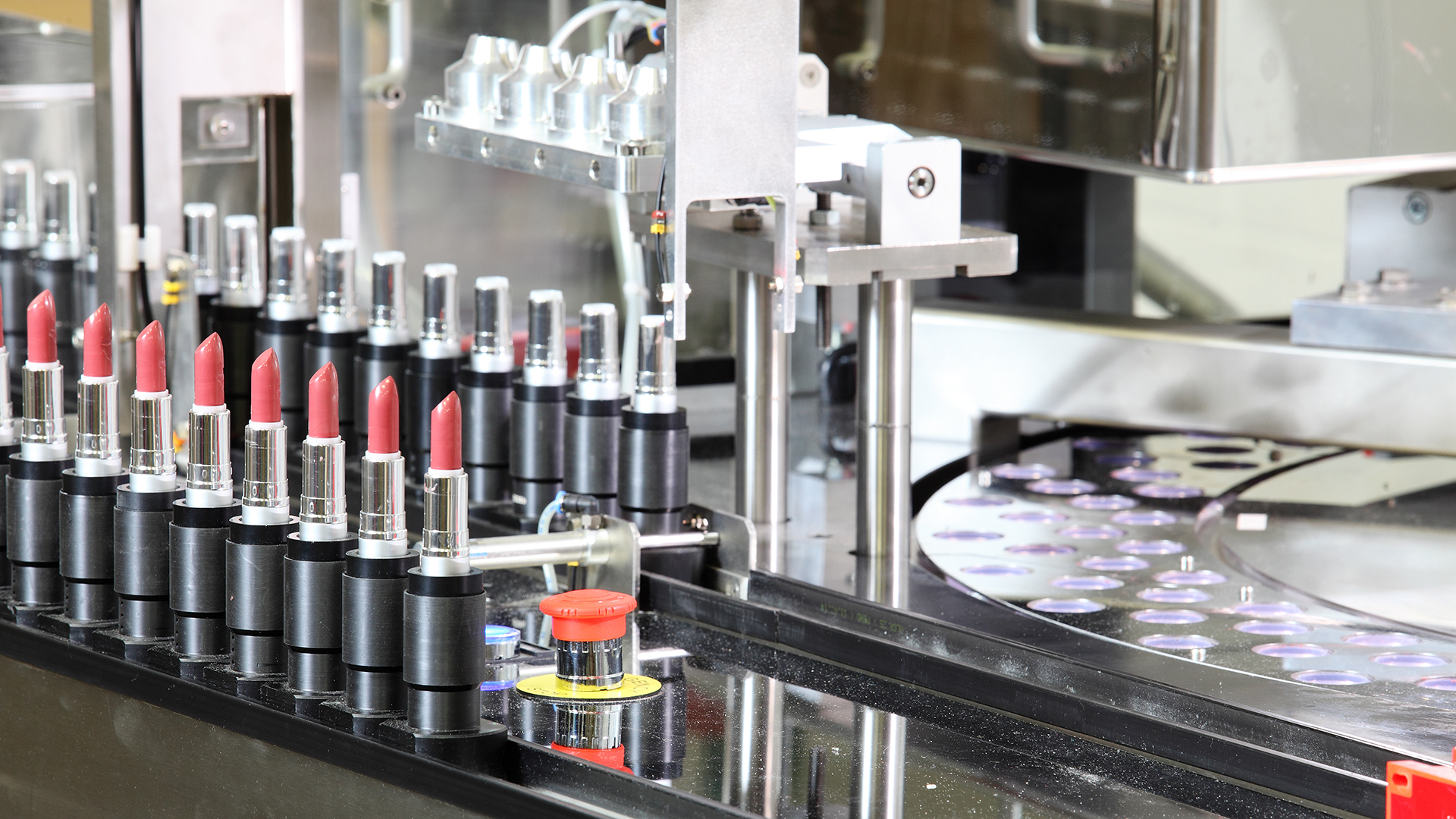 The PFAS Threshold Trap: Why “Intentional Use” is No Longer the Standard for Cosmetics Compliance